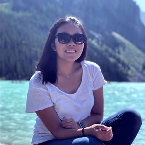 Meet your Posher, Abby